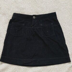 Athleta EUC Corduroy Skirt in Black Small